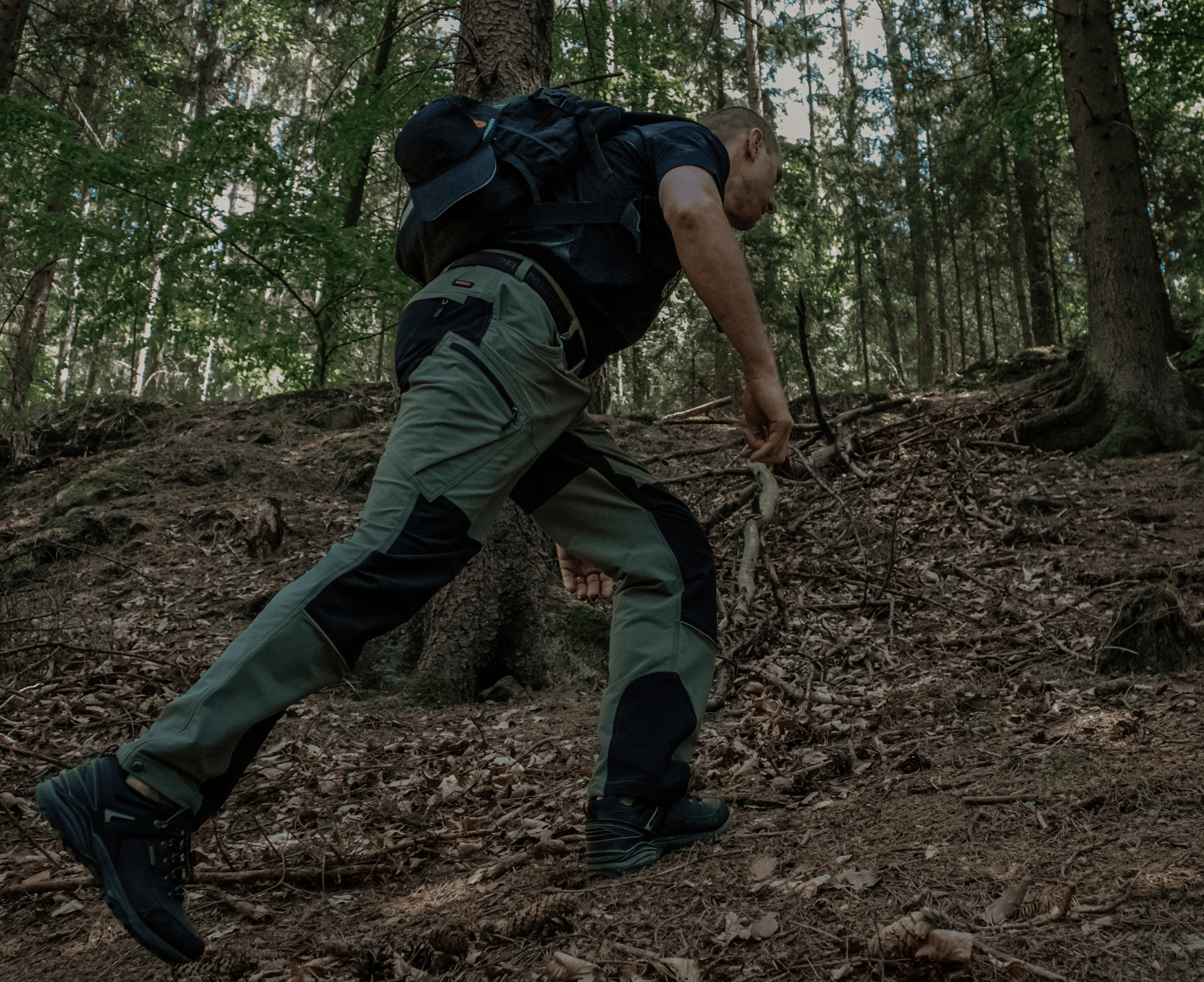 BENNON FOBOS stretch vööpüksid