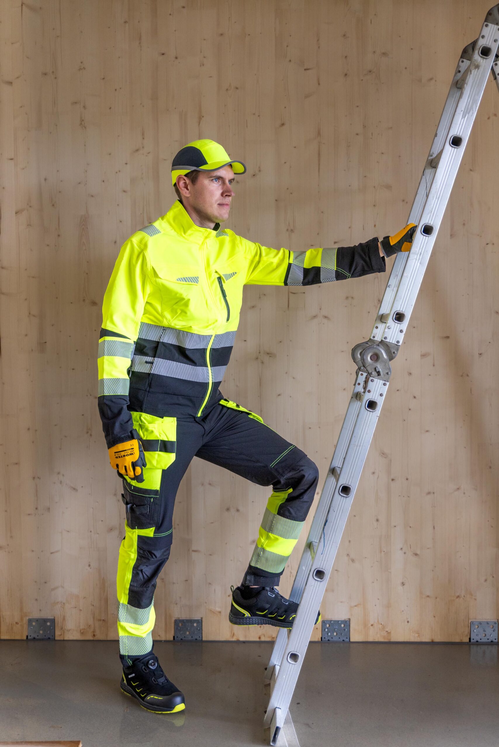 WORTEX W925 kõrgnähtav stretch jakk